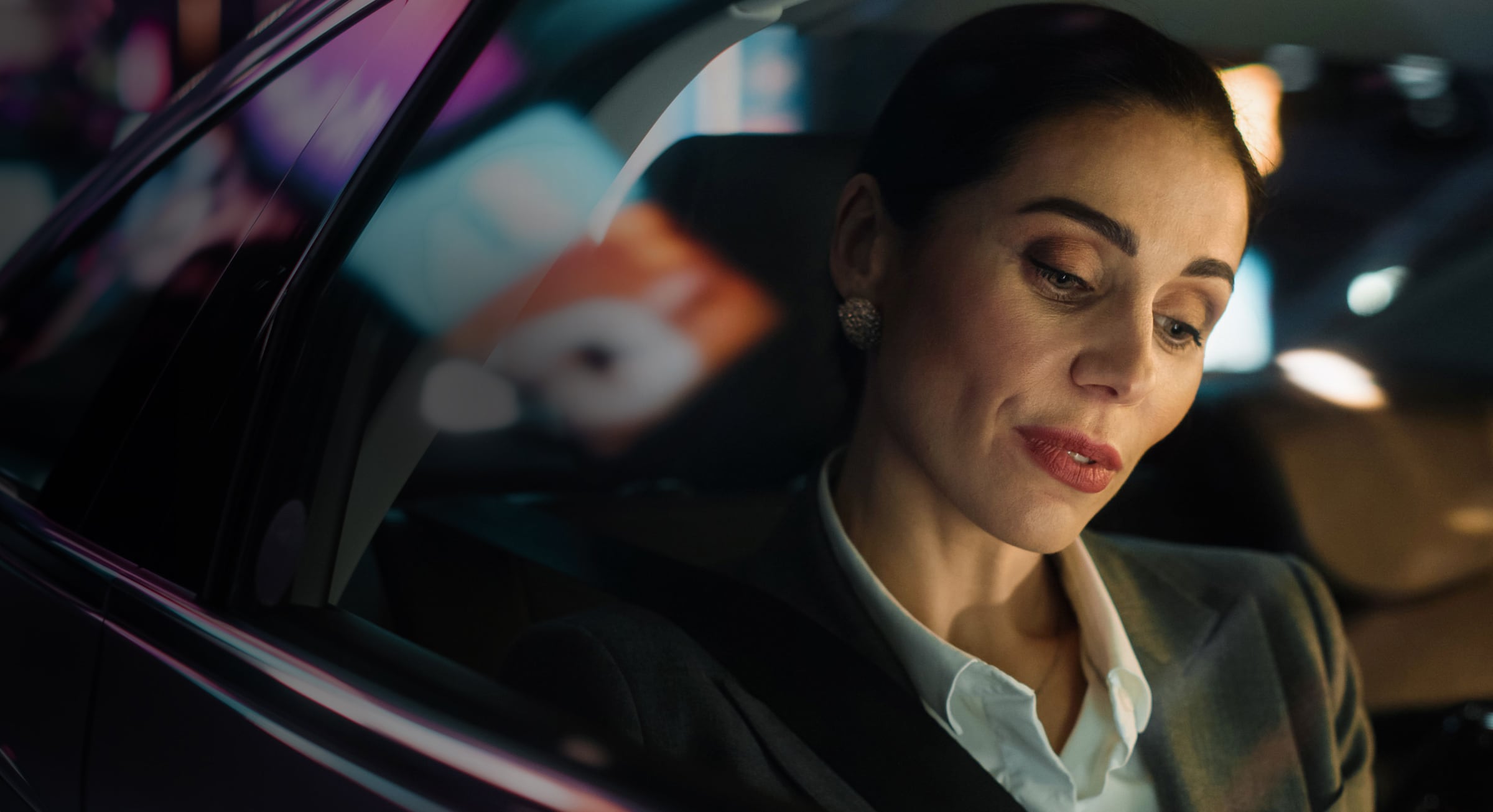 Data Platform Services Hero - alpha lettering with abstract color lines